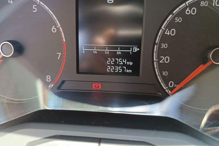 Used Jetta VS5 2022 280TSI Automatic Trend Edition Odometer Close Up