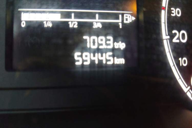 Used Jetta VS5 2022 280TSI Automatic Trendy Pro Version Odometer Close Up