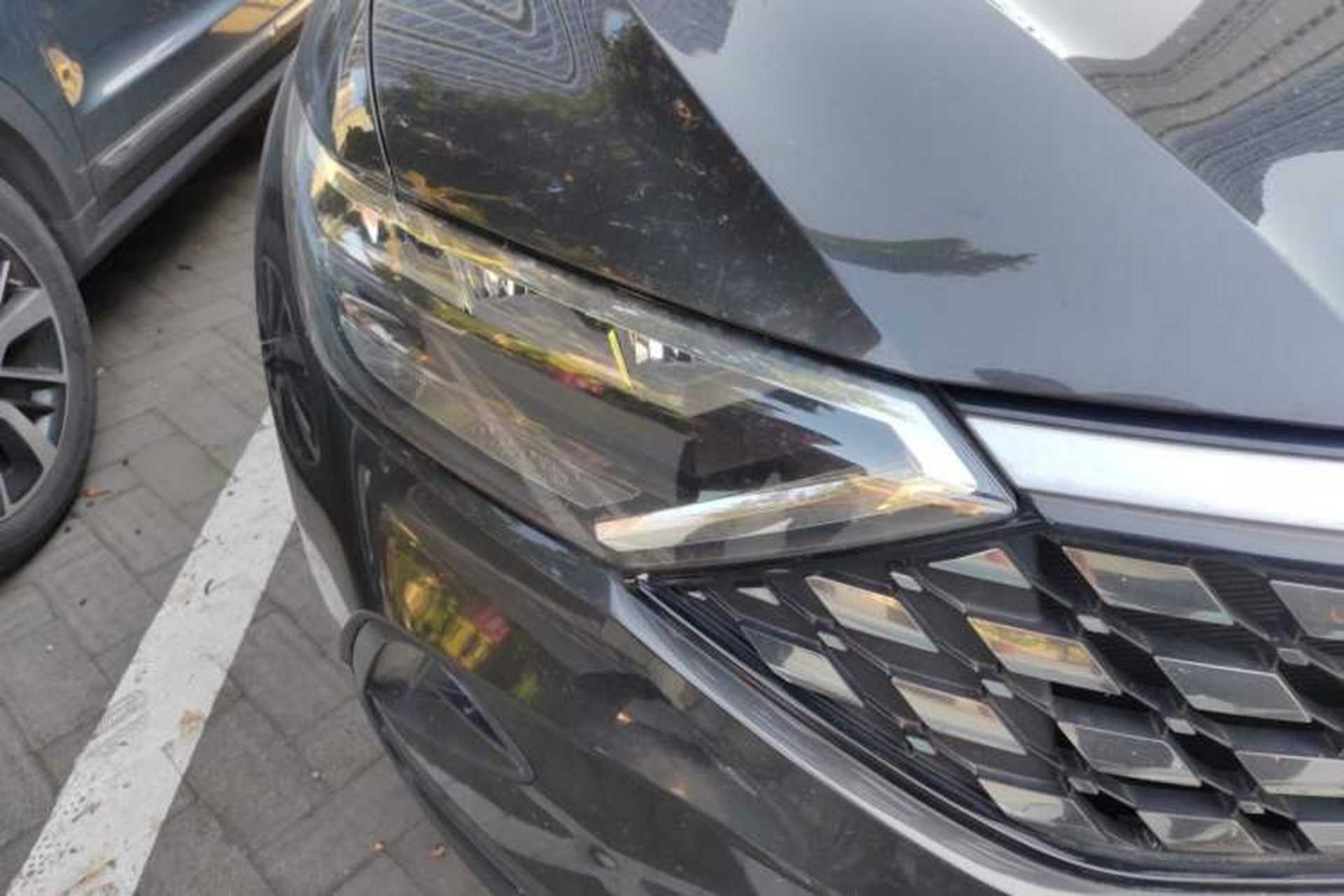 Used Jetta VS5 2022 280TSI Automatic Glory Pro Right Front Headlight