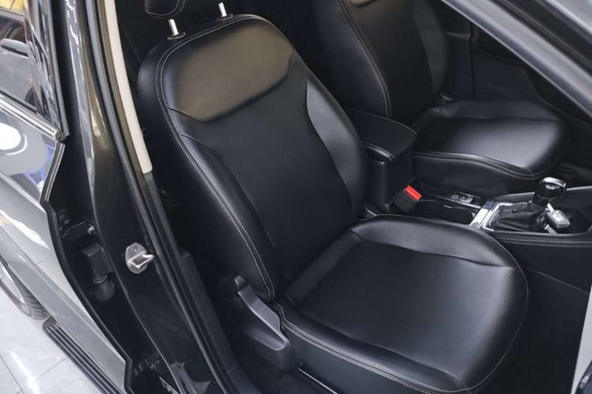 Used Jetta VS5 2022 280TSI Automatic Trend Edition Right Front Seat