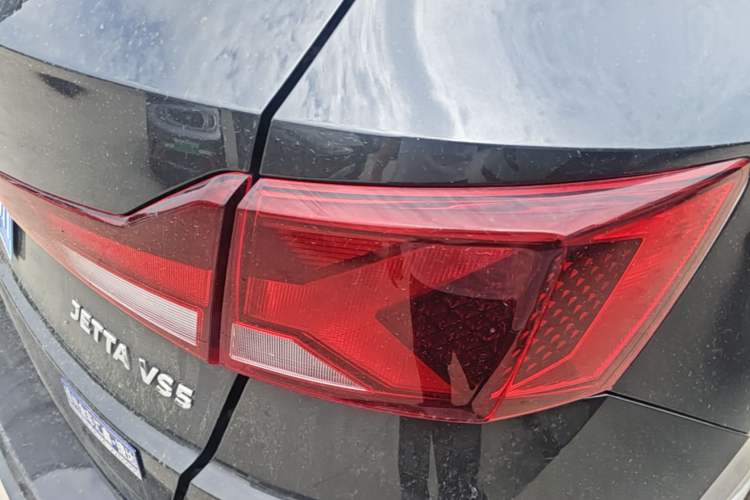 Used Jetta VS5 2022 280TSI Automatic Trend Edition Right Rear Taillight
