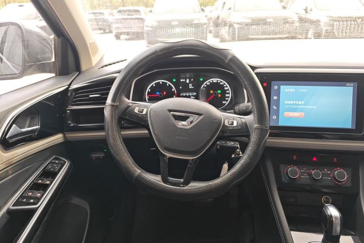Used Jetta VS5 2022 280TSI Automatic Trend Edition Steering Wheel