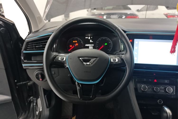 Used Jetta VS5 2022 280TSI Automatic High-Gloss Enjoyment Model Steering Wheel