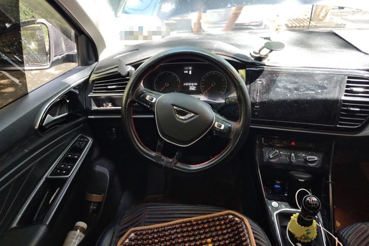 Used Jetta VS5 2022 280TSI Manual Enjoyment Pro Version Steering Wheel