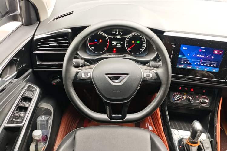 Used Jetta VS5 2022 280TSI Automatic Enjoyment Pro Trim Steering Wheel