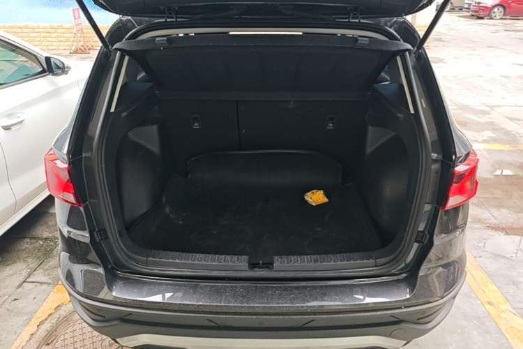 Used Jetta VS5 2022 280TSI Automatic Enjoyment Pro Trim Trunk
