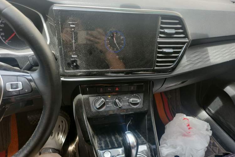 Used Jetta VS5 2022 280TSI Automatic Enjoyment Pro Trim Audio And AC Panel