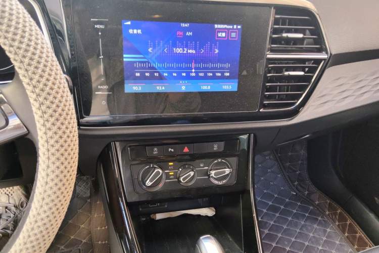 Used Jetta VS5 2022 280TSI Automatic Enjoyment Pro Trim Audio And AC Panel