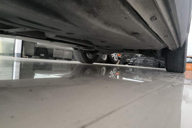 Used Jetta VS5 2022 280TSI Automatic Glory Pro Chassis Front Left