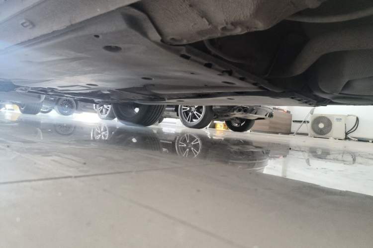 Used Jetta VS5 2022 280TSI Automatic Glory Pro Chassis Rear Left