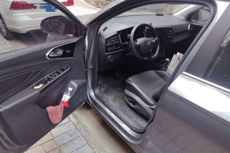 Used Jetta VS5 2022 280TSI Automatic Glory Pro Driver Seat