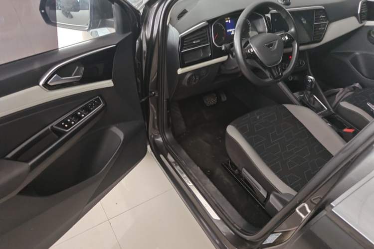 Used Jetta VS5 2022 280TSI Automatic Trend Edition Driver Seat