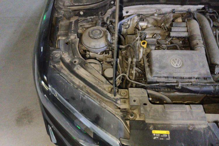 Used Jetta VS5 2022 280TSI Manual Advanced Trim Engine Bay Right