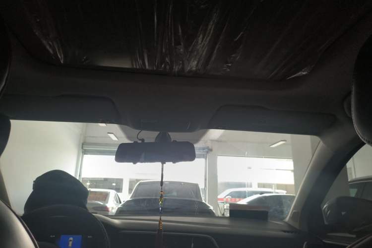 Used Jetta VS5 2022 280TSI Automatic Glory Pro Headliner