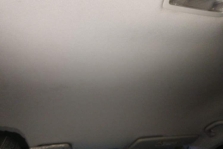 Used Jetta VS5 2022 280TSI Manual Advanced Trim Headliner