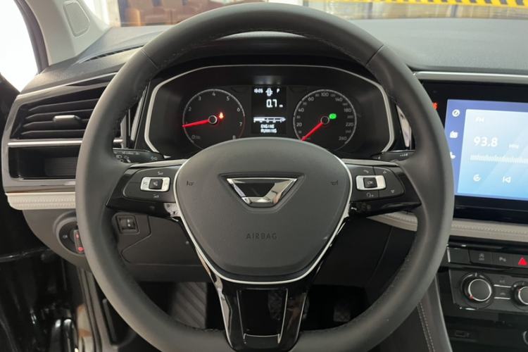 Used Jetta VS5 2022 280TSI Automatic Enjoyment Model Interior 2