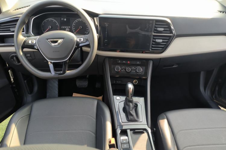 Used Jetta VS5 2022 280TSI Automatic Enjoyment Model Interior 2