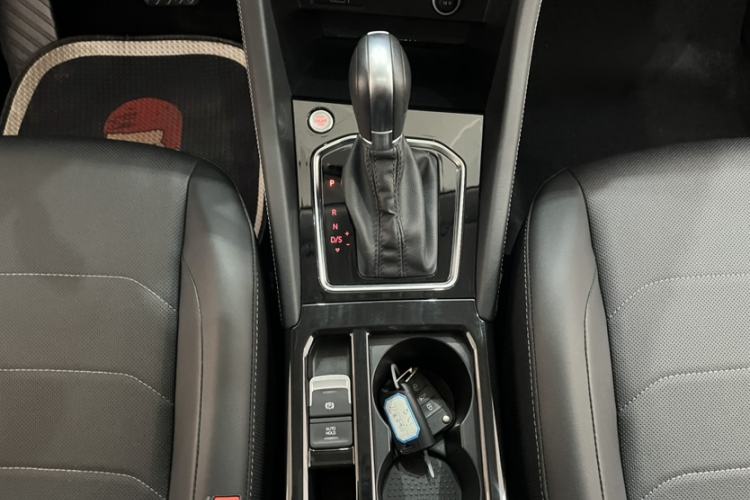 Used Jetta VS5 2022 280TSI Automatic Enjoyment Model Interior 4
