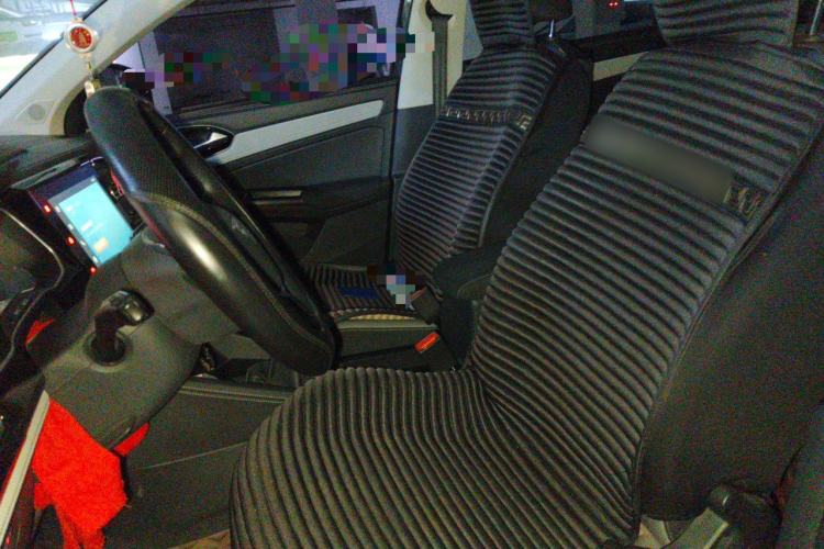 Used Jetta VS5 2022 280TSI Manual Advanced Trim Left Front Seat