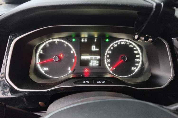 Used Jetta VS5 2022 280TSI Automatic Trendy Pro Version Odometer Close Up