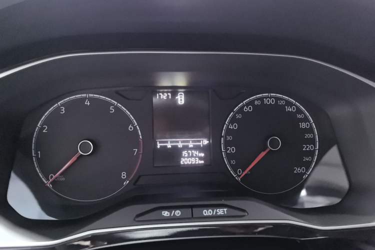 Used Jetta VS5 2022 280TSI Automatic Trendy Pro Version Odometer Close Up