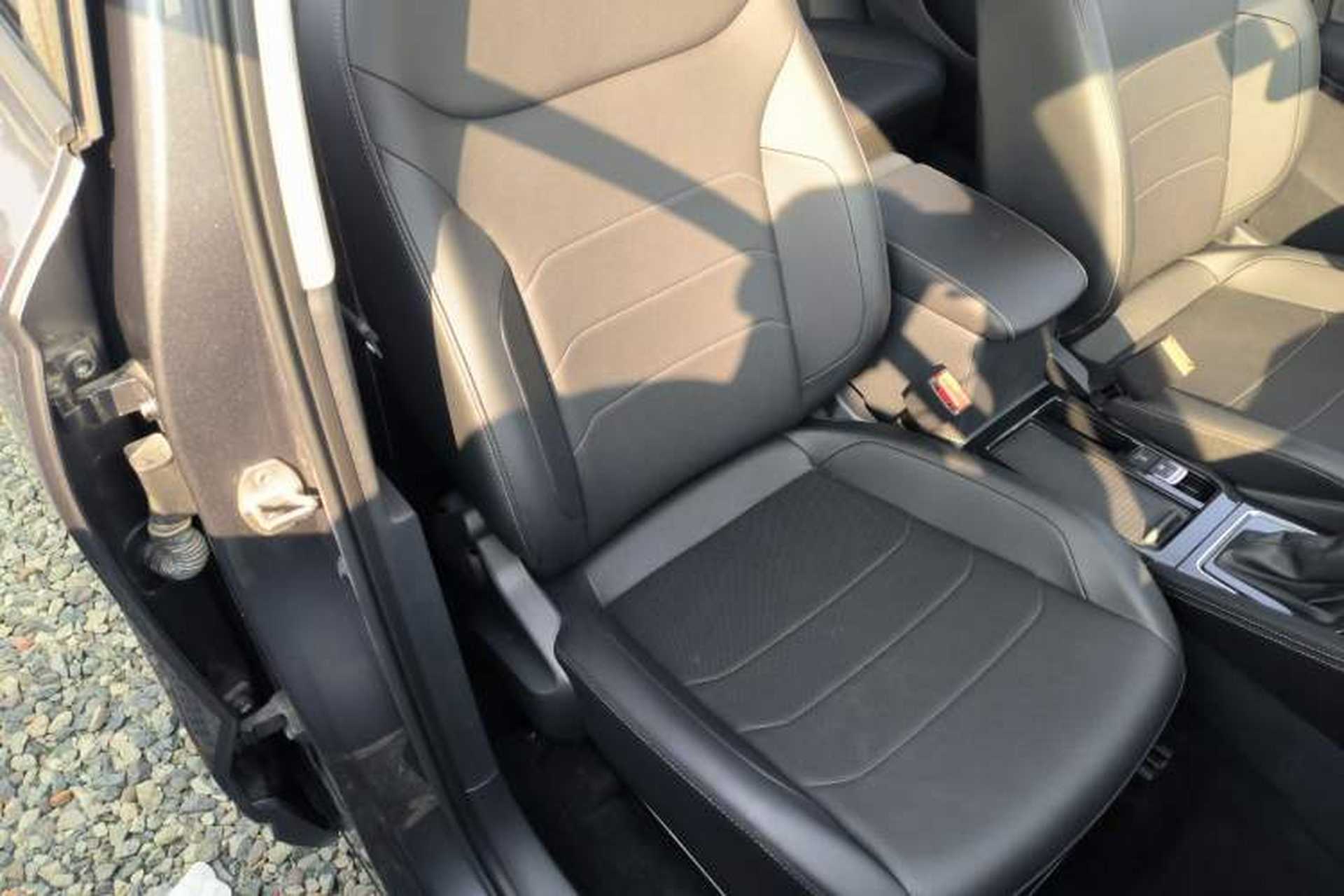 Used Jetta VS5 2022 280TSI Automatic Enjoyment Model Right Front Seat