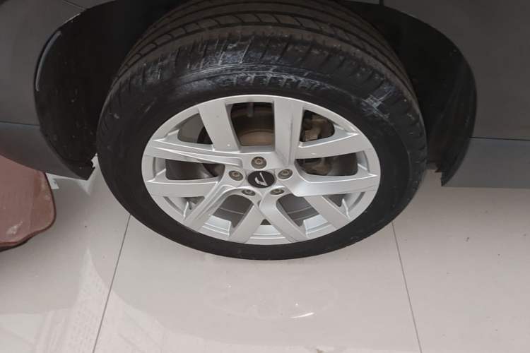 Used Jetta VS5 2022 280TSI Automatic Trend Edition Right Rear Wheel Hub