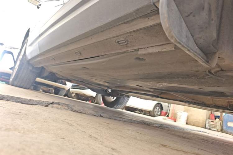 Used Jetta VS5 2022 280TSI Automatic Enjoyment Pro Trim Right Side Sill
