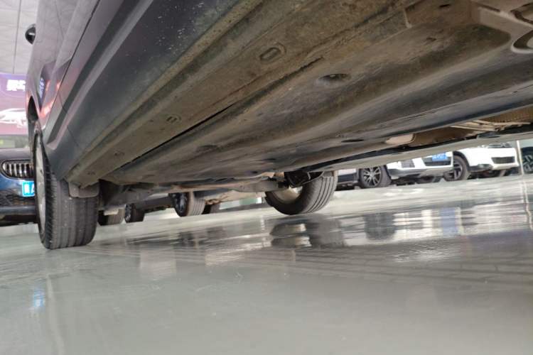 Used Jetta VS5 2022 280TSI Automatic Enjoyment Pro Trim Right Side Sill