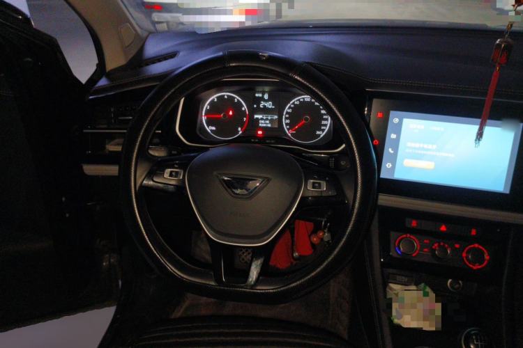 Used Jetta VS5 2022 280TSI Manual Advanced Trim Steering Wheel