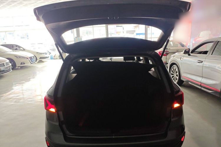 Used Jetta VS5 2022 280TSI Automatic Enjoyment Pro Trim Trunk