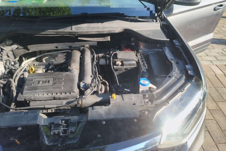 Used Jetta VS5 2022 280TSI Automatic Enjoyment Pro Trim Engine Bay Left