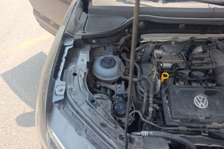 Used Jetta VS5 2022 280TSI Automatic Enjoyment Model Engine Bay Right