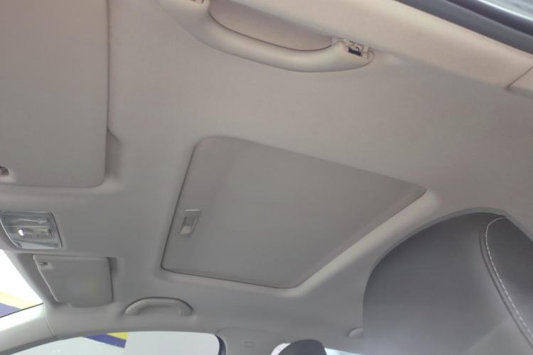 Used Jetta VS5 2022 280TSI Automatic Enjoyment Model Headliner