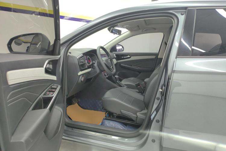 Used Jetta VS5 2022 280TSI Automatic Enjoyment Model Left Front Seat