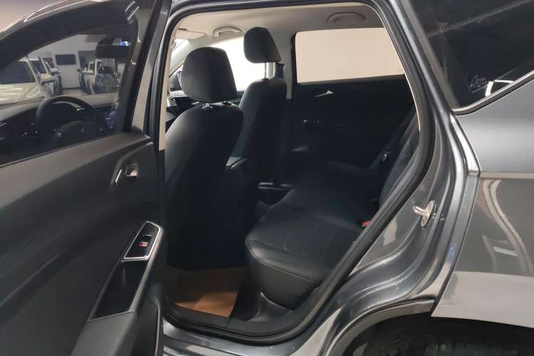 Used Jetta VS5 2022 280TSI Automatic Enjoyment Pro Trim Right Rear Seat