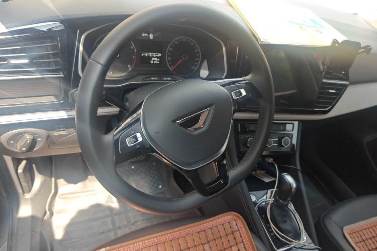 Used Jetta VS5 2022 280TSI Automatic Enjoyment Model Steering Wheel