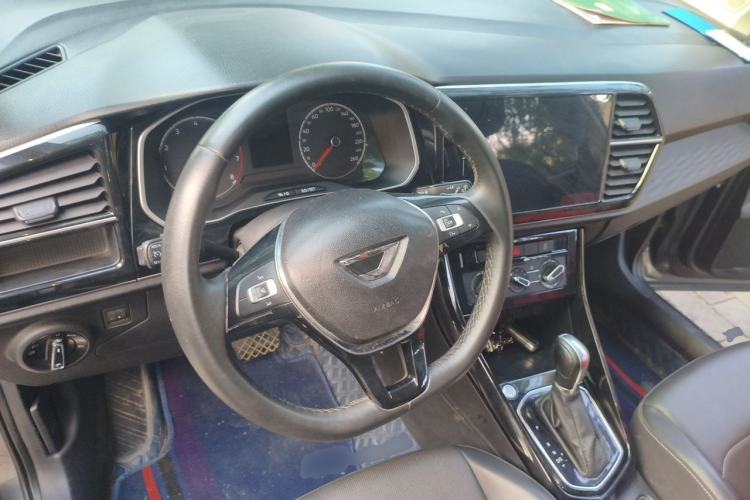 Used Jetta VS5 2022 280TSI Automatic Enjoyment Pro Trim Steering Wheel