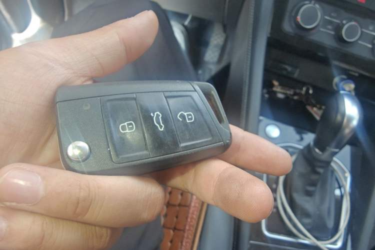 Used Jetta VS5 2022 280TSI Automatic Enjoyment Model Vehicle Key