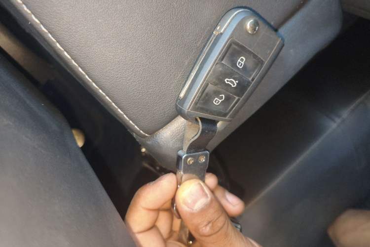 Used Jetta VS5 2022 280TSI Automatic Enjoyment Pro Trim Vehicle Key