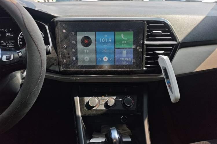 Used Jetta VS5 2022 280TSI Automatic Trend Edition Audio And AC Panel