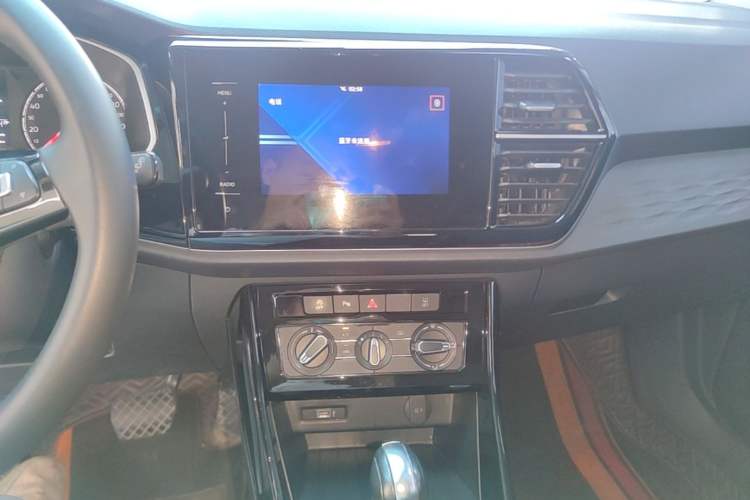 Used Jetta VS5 2022 280TSI Automatic Enjoyment Pro Trim Audio And AC Panel