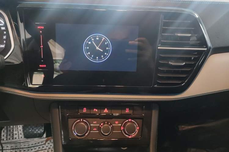Used Jetta VS5 2022 280TSI Automatic Enjoyment Model Audio And AC Panel