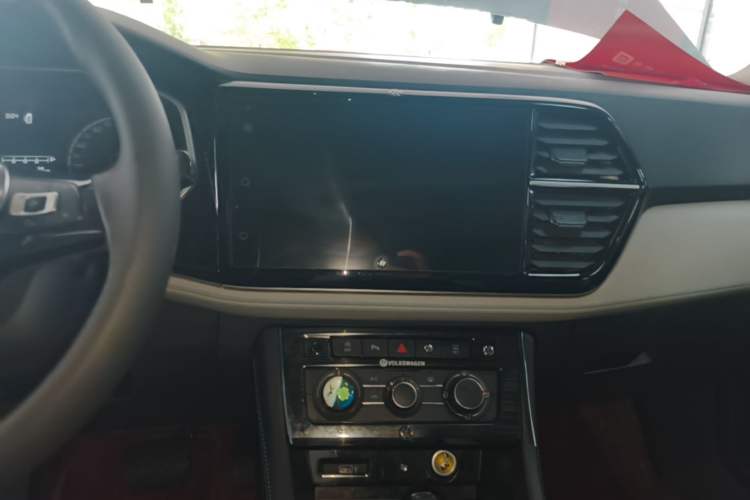 Used Jetta VS5 2022 280TSI Automatic Enjoyment Model Audio And AC Panel