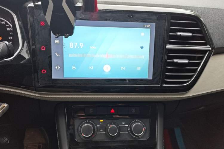 Used Jetta VS5 2022 280TSI Manual Advanced Trim Audio And AC Panel
