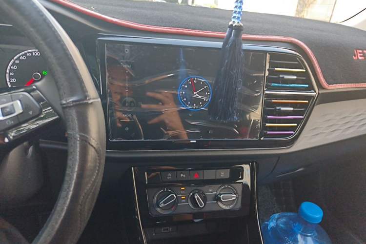 Used Jetta VS5 2022 280TSI Automatic Enjoyment Pro Trim Audio And AC Panel
