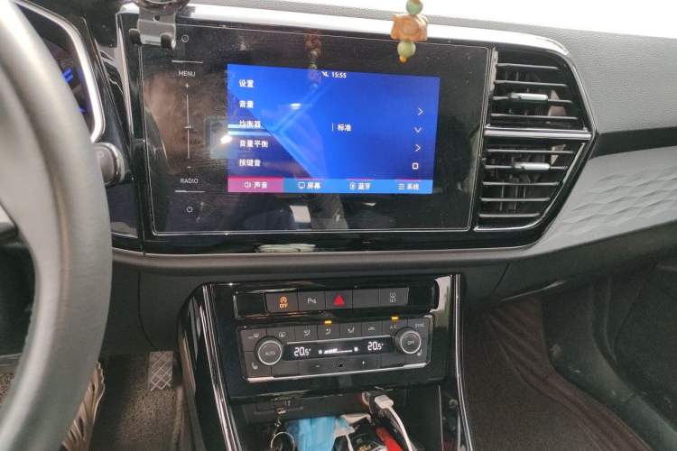 Used Jetta VS5 2022 280TSI Automatic Glory Pro Audio And AC Panel