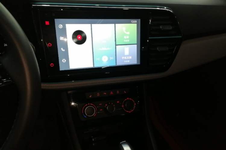Used Jetta VS5 2022 280TSI Automatic High-Gloss Enjoyment Model Audio And AC Panel