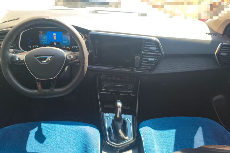 Used Jetta VS5 2022 280TSI Automatic Glory Pro Center Console