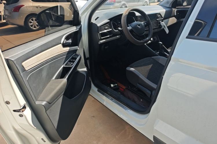 Used Jetta VS5 2022 280TSI Automatic Trend Edition Driver Seat